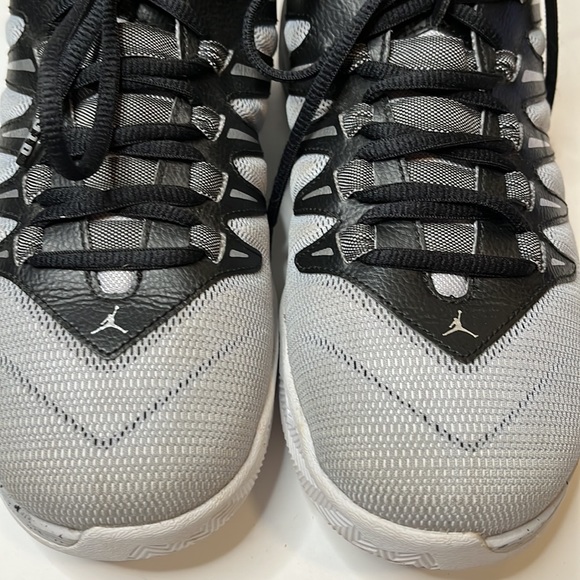 Nike Air Jordan CP3.IX 810868-003 Silver Black Gray Basketball Shoes Men Sz 8 - Picture 9 of 12